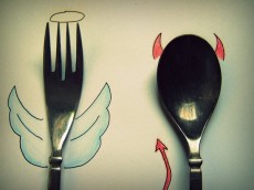 fork_vs__spoon_by_magicalliopleurodon8